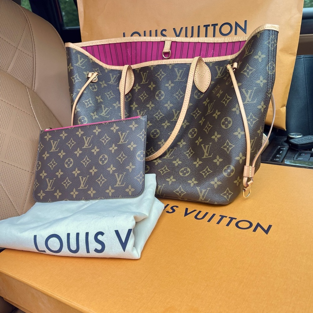 ❌SOLD❌ Luis Vuitton Neverful MM Bag and  Pouch